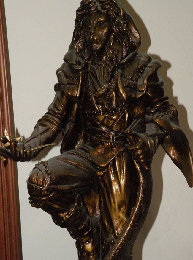 close up of batb sculpture